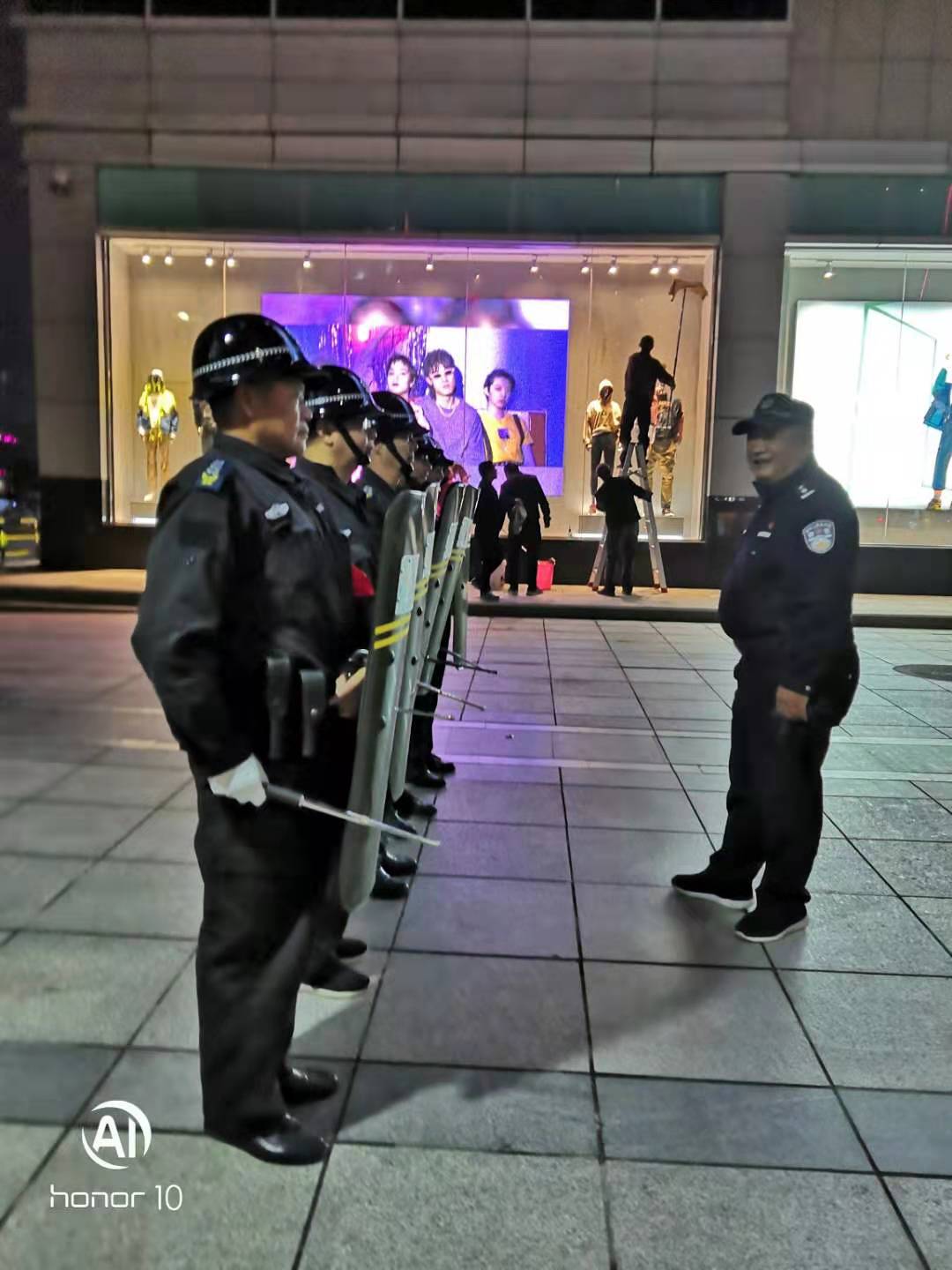 大家知道保安員是什么嗎？下面跟著襄陽(yáng)戎安的介紹一起了解下吧！